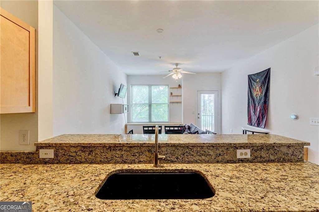 870 Mayson Turner Road Atlanta - 6