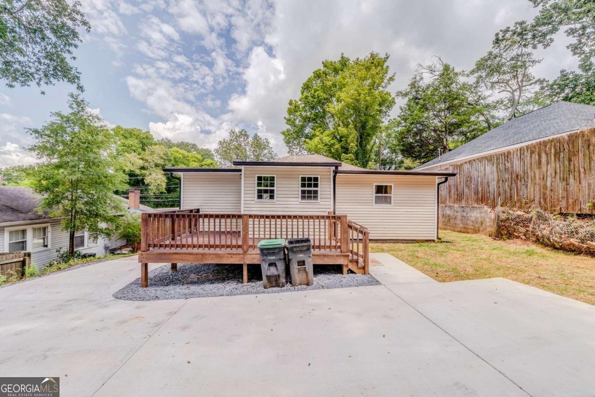 310 Kingston Avenue Rome - 12