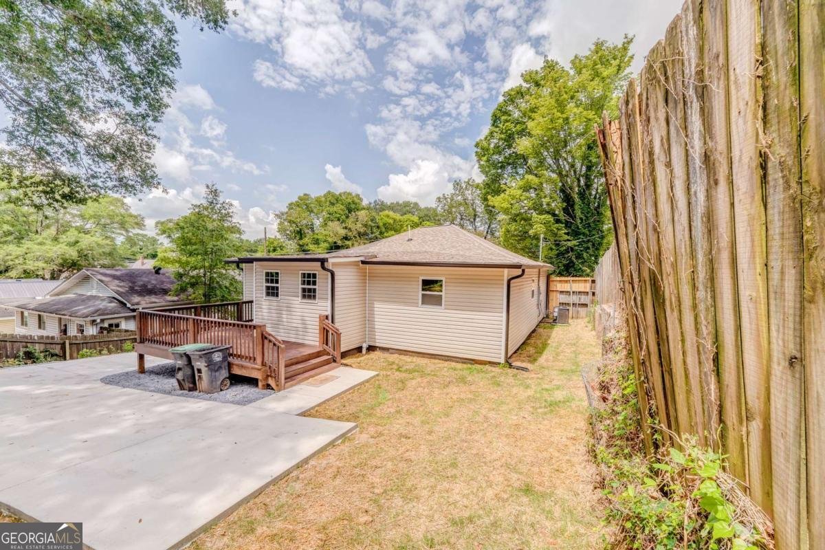 310 Kingston Avenue Rome - 13