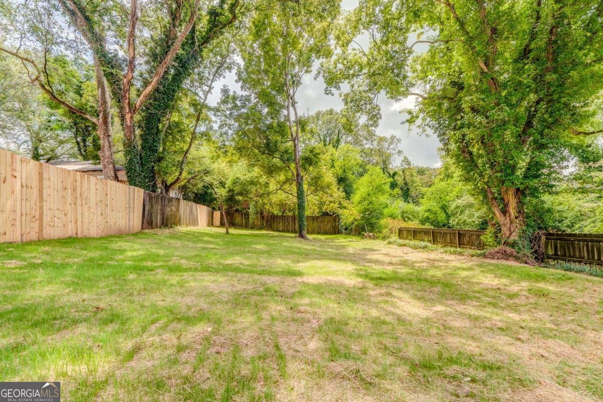 310 Kingston Avenue Rome - 14