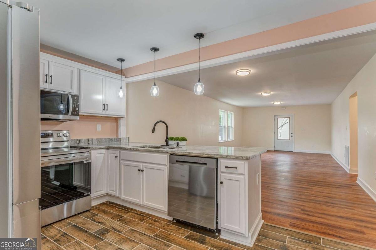 310 Kingston Avenue Rome - 28