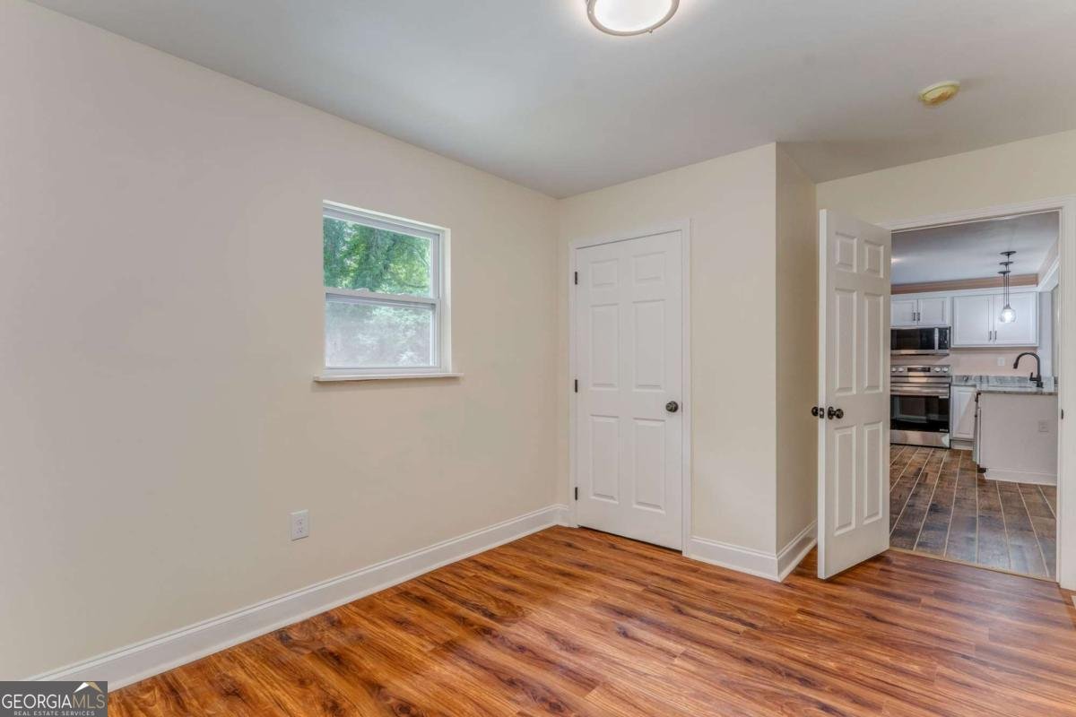 310 Kingston Avenue Rome - 6