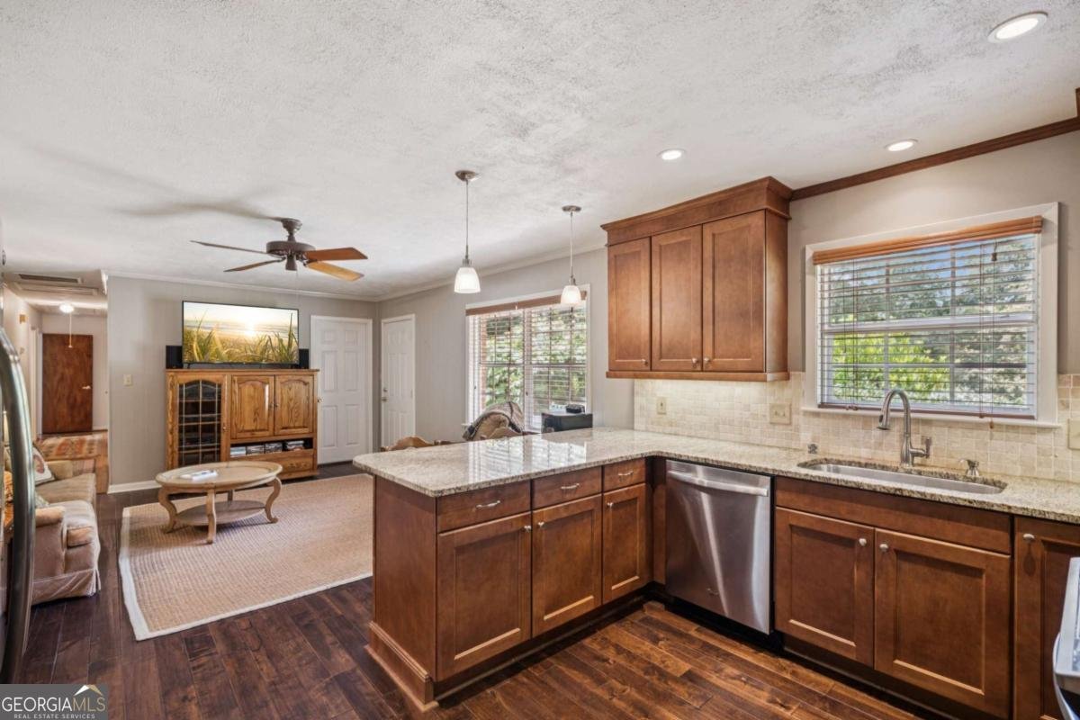 1829 Rugby Road Marietta - 8