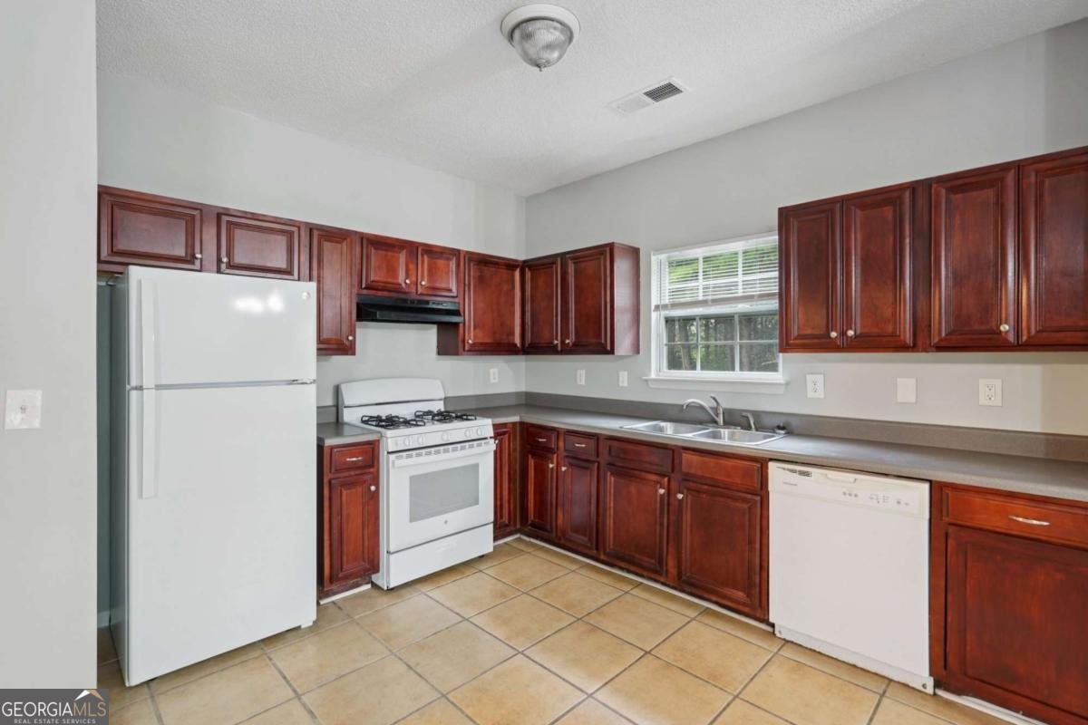 6511 Grey Fox Way Riverdale - 12
