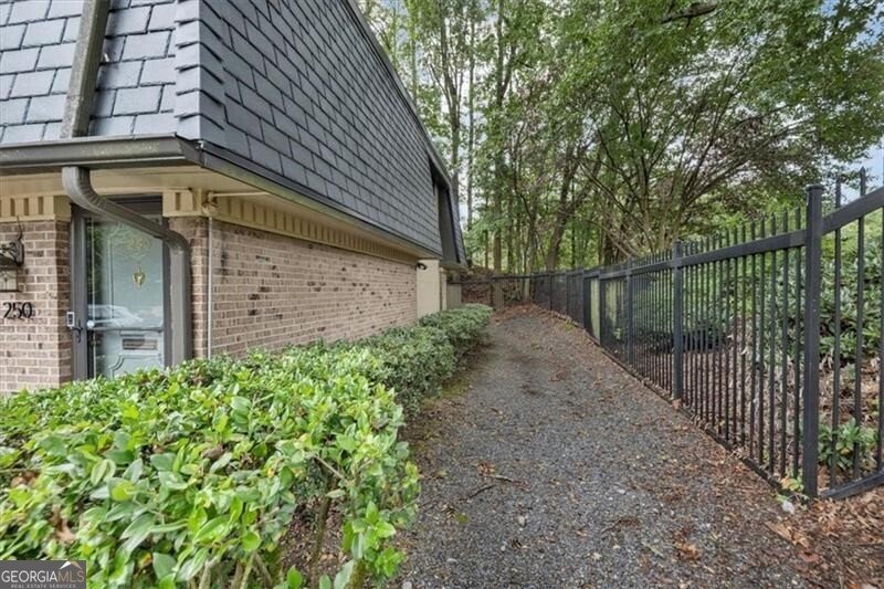250 Triumph Drive Atlanta - 28