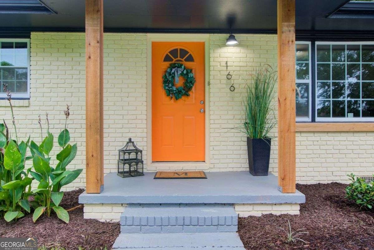 166 Zelma Street Marietta - 2