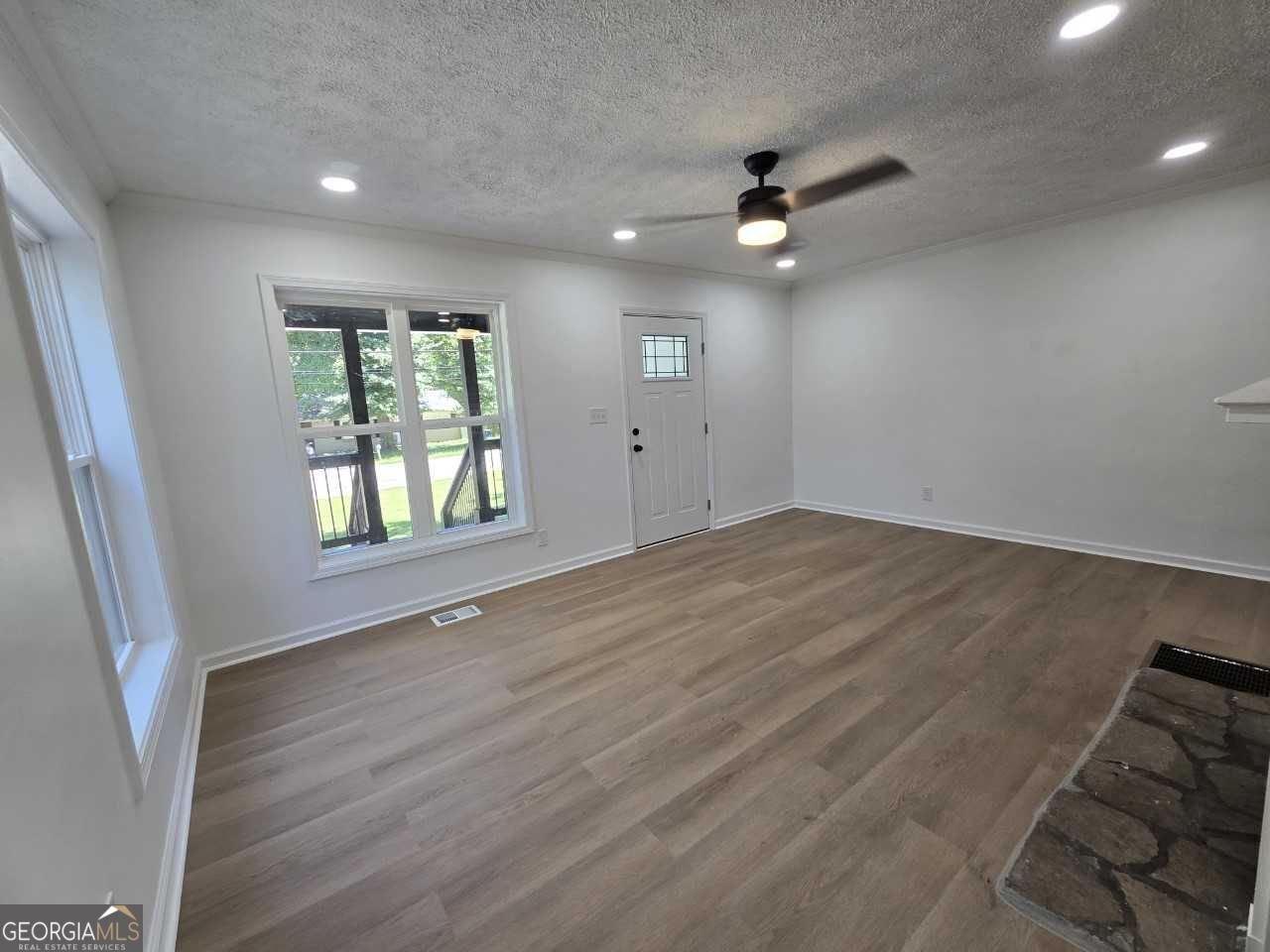 2499 Sylvan Road East Point - 13