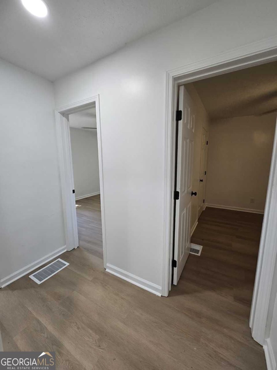 2499 Sylvan Road East Point - 14