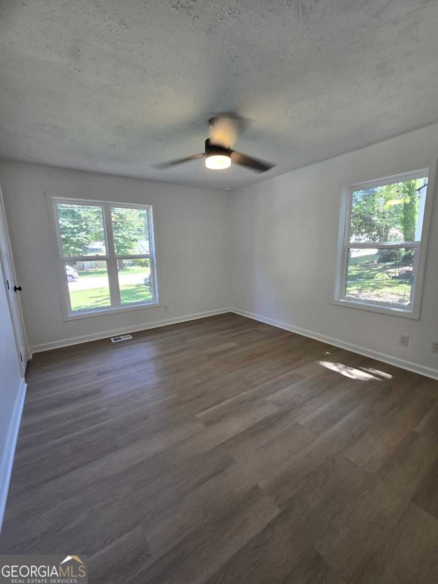 2499 Sylvan Road East Point - 20