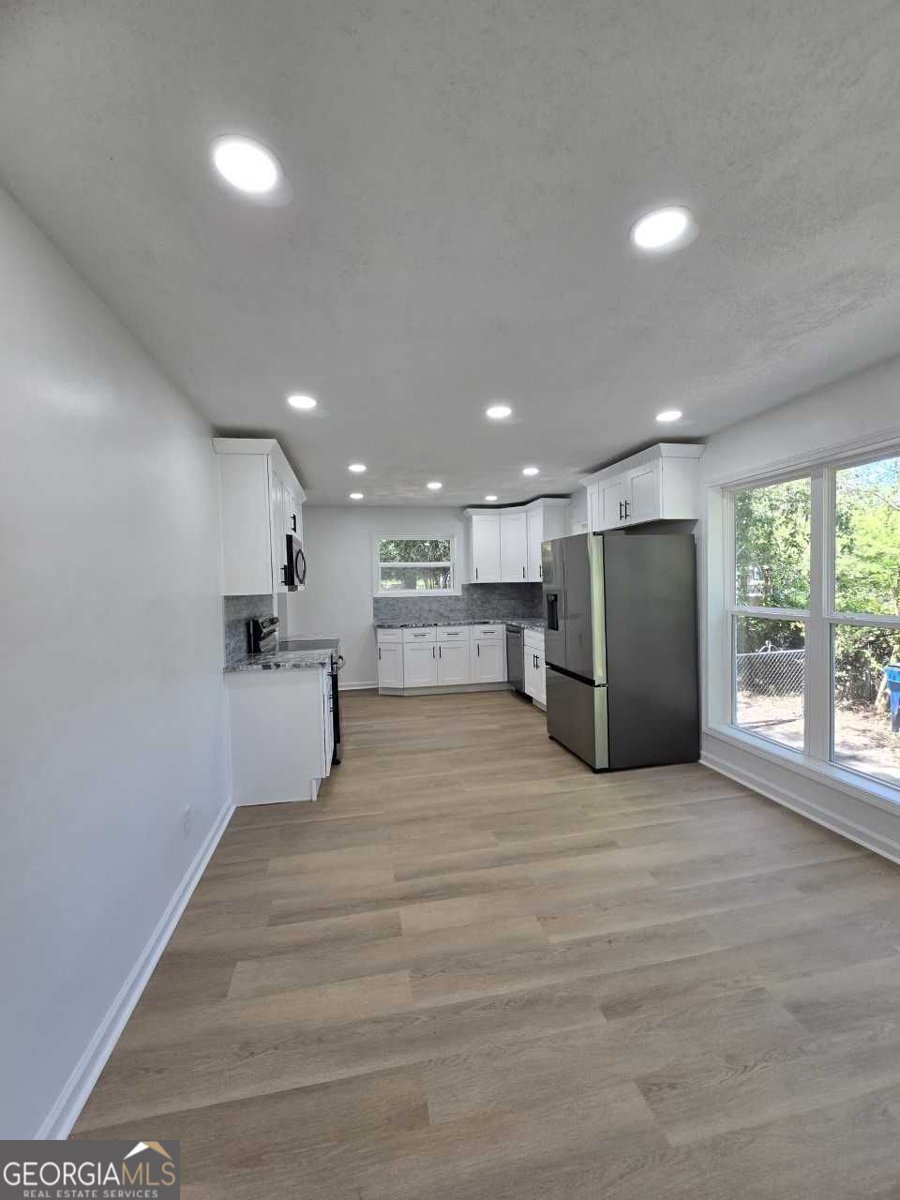 2499 Sylvan Road East Point - 8