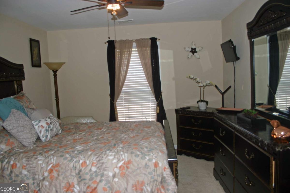 3083 Dawson Lane Atlanta - 17