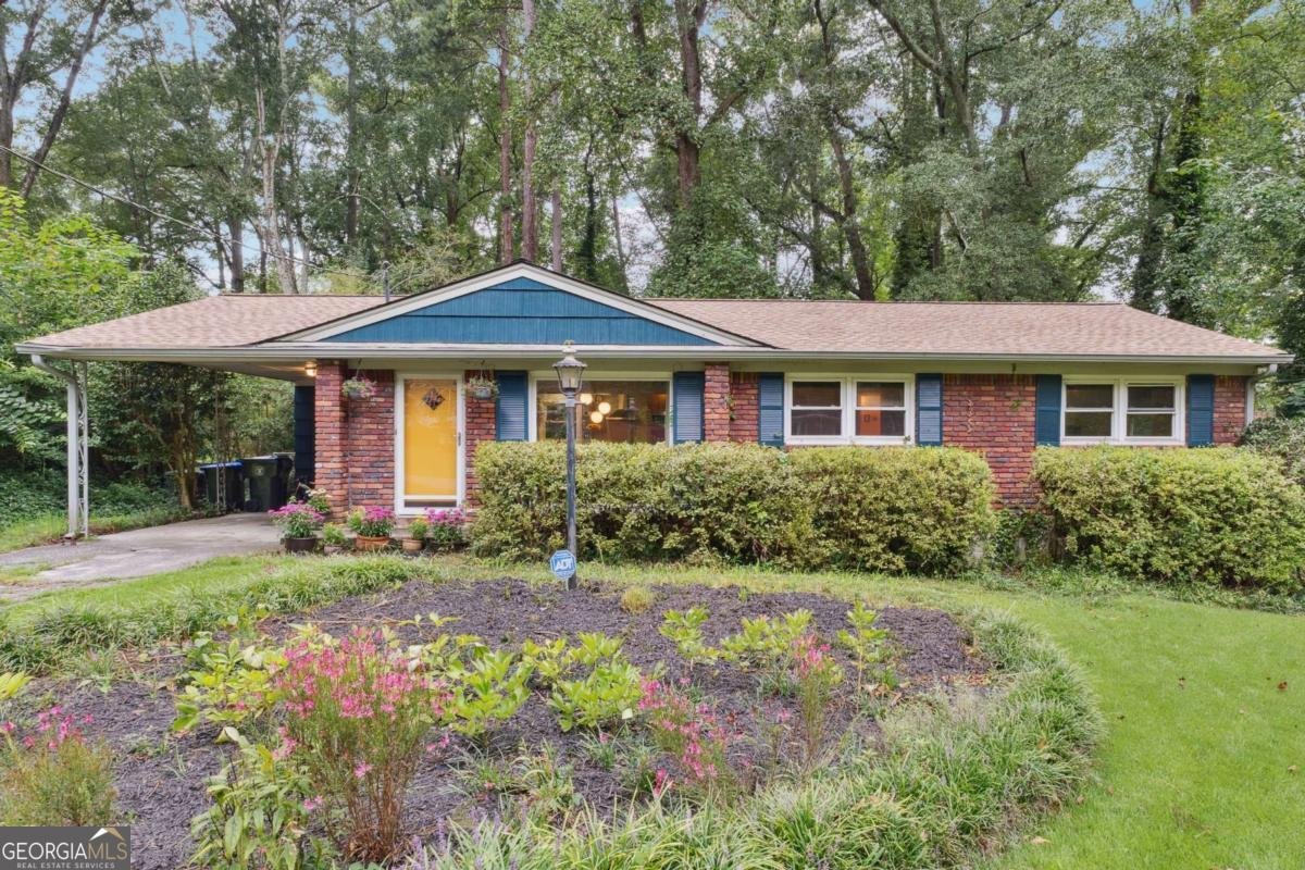 2608 Woodgreen Drive Atlanta - 2
