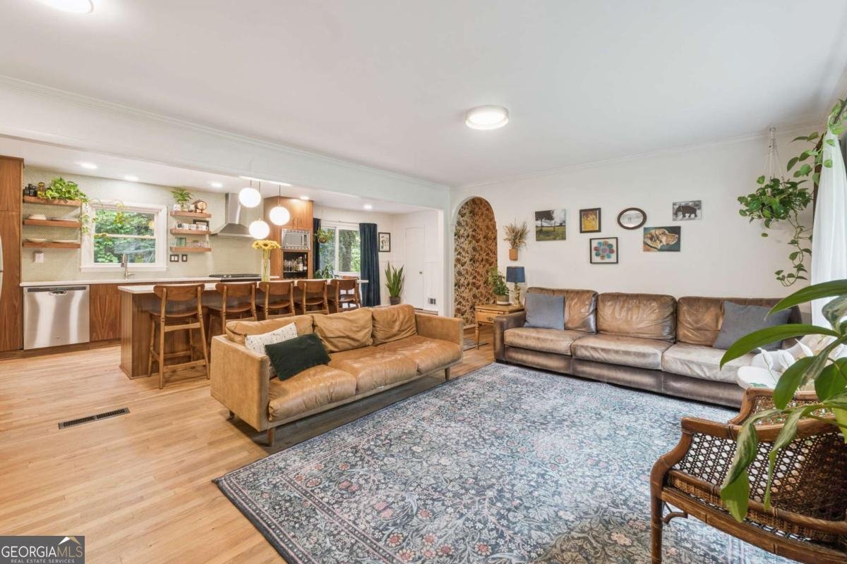 2608 Woodgreen Drive Atlanta - 4