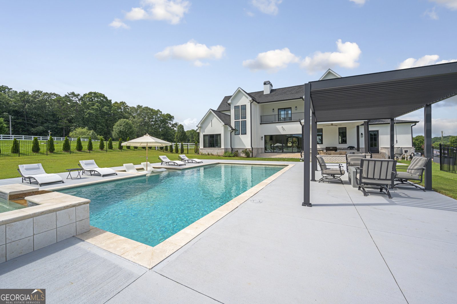 1054 Dee Kennedy Road Auburn - 2