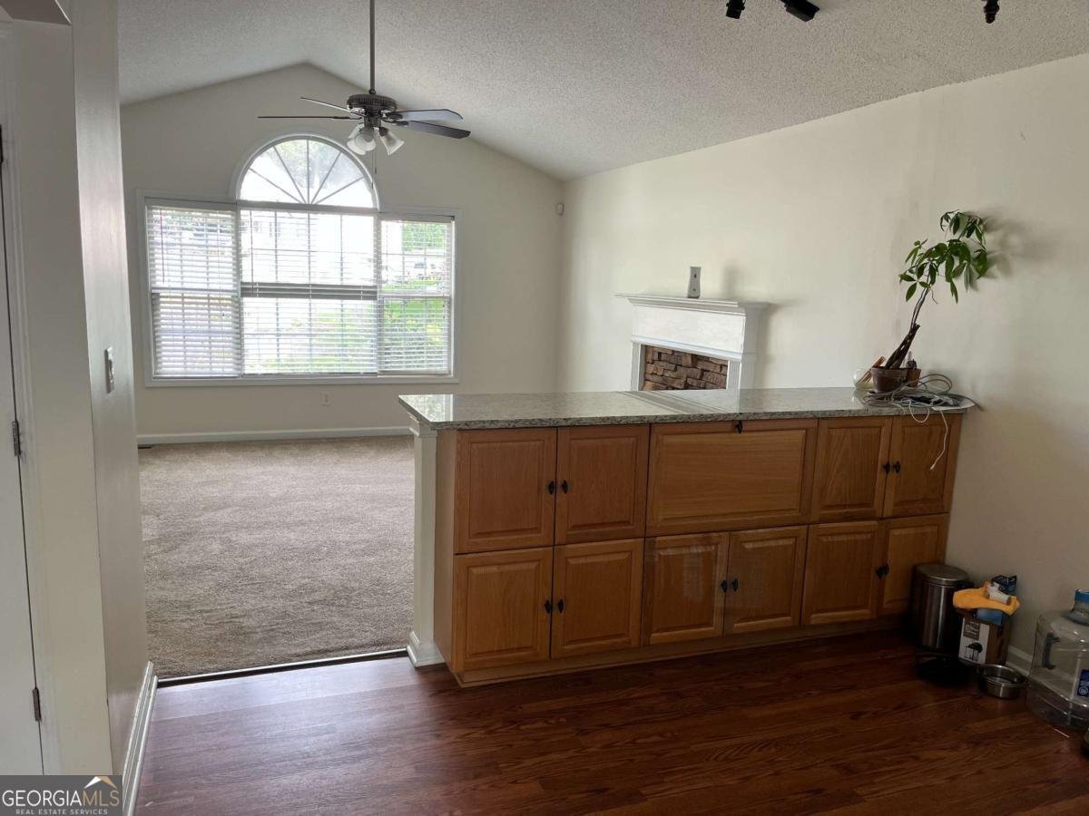 170 Summer Creek Cove Dallas - 6