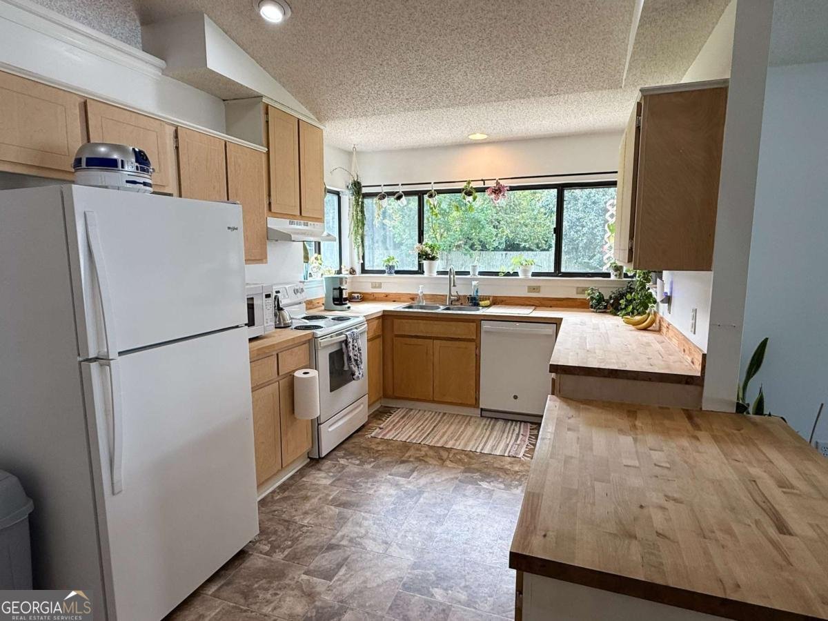 104 Westridge Court Kingsland - 27