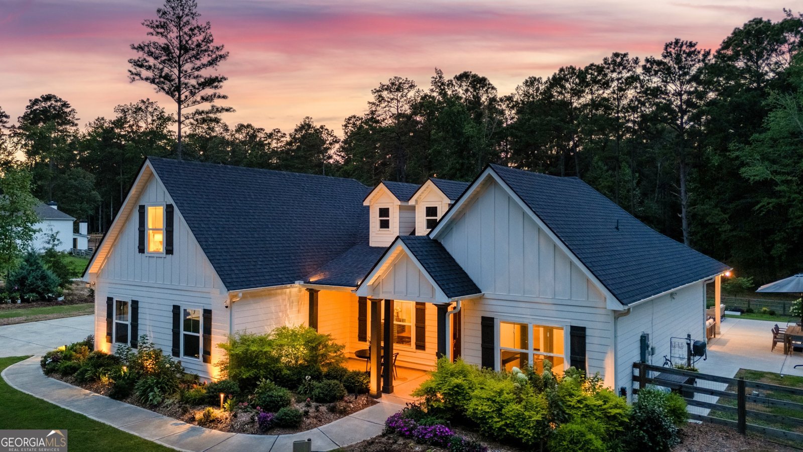 1206 Dead Oak Road Senoia - 1