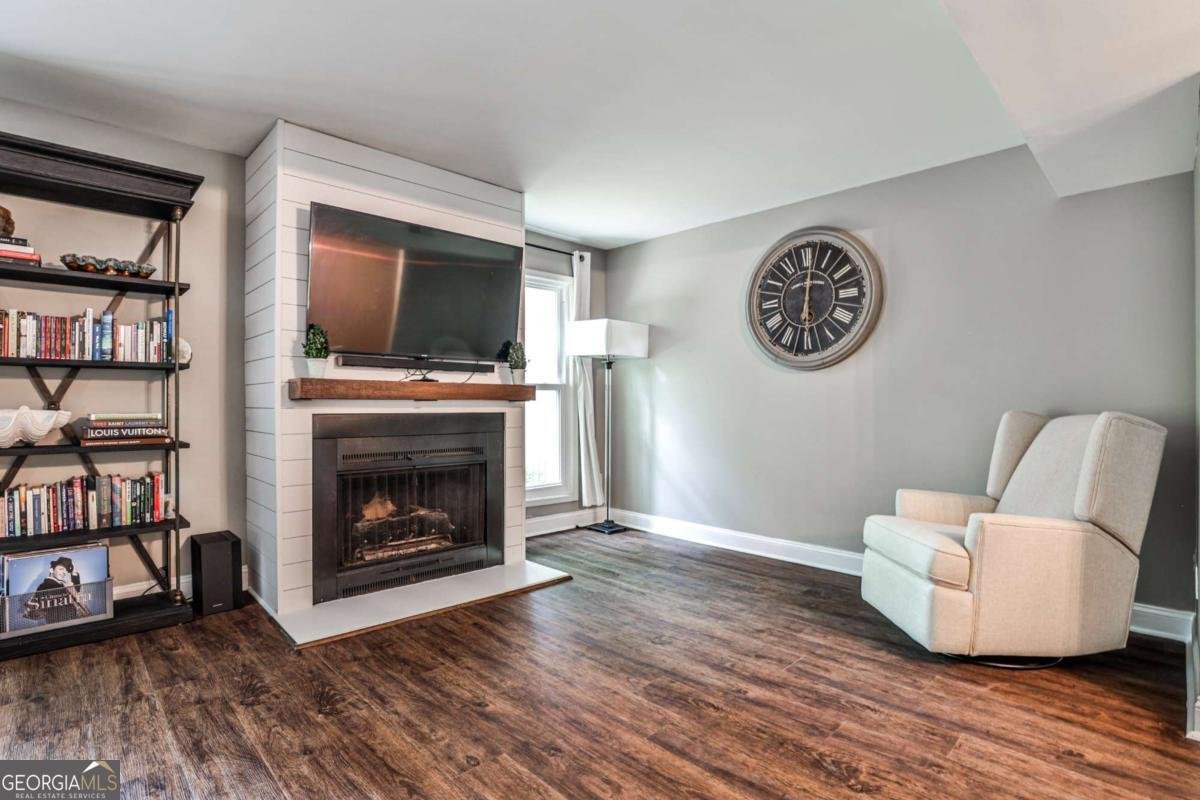 2302 Colonial Drive Brookhaven - 10