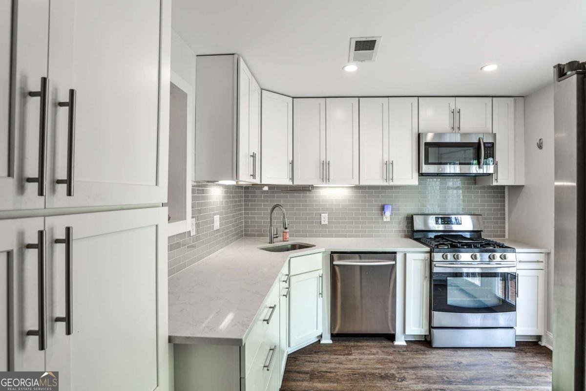 2302 Colonial Drive Brookhaven - 3