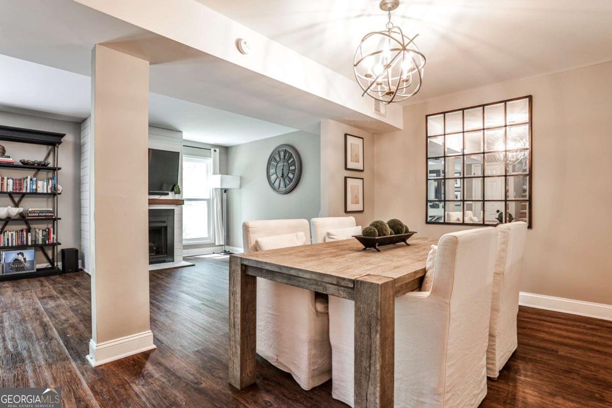 2302 Colonial Drive Brookhaven - 7