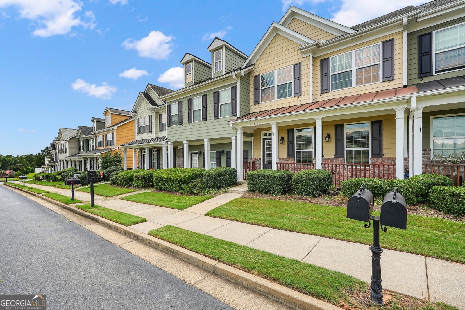 530 Georgia Way Woodstock - 3