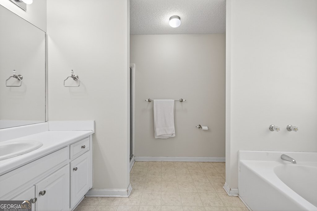 1101 Ravenwood Drive Bethlehem - 19