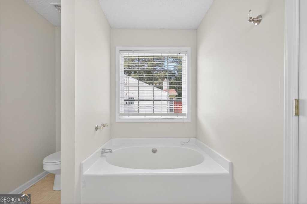 1101 Ravenwood Drive Bethlehem - 20