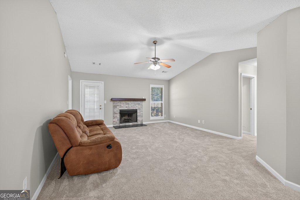 1101 Ravenwood Drive Bethlehem - 3