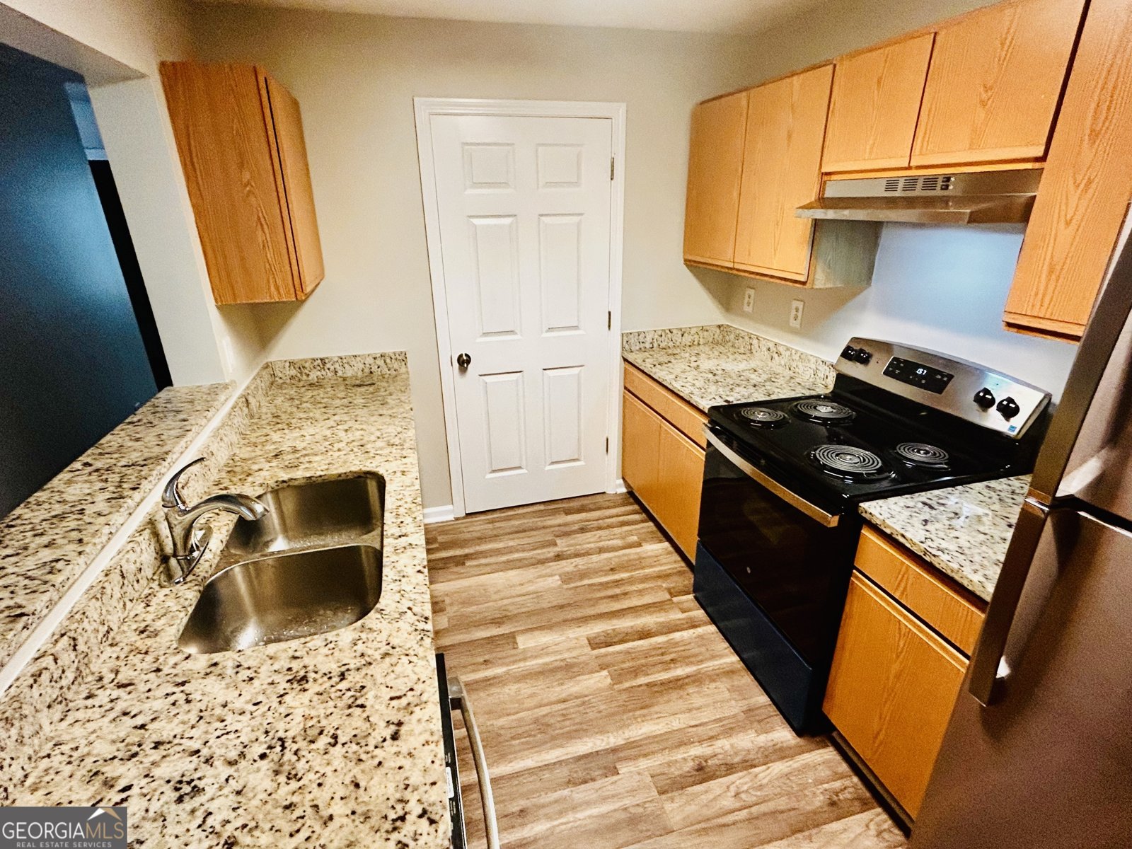8201 Fairington Village Drive Lithonia - 6