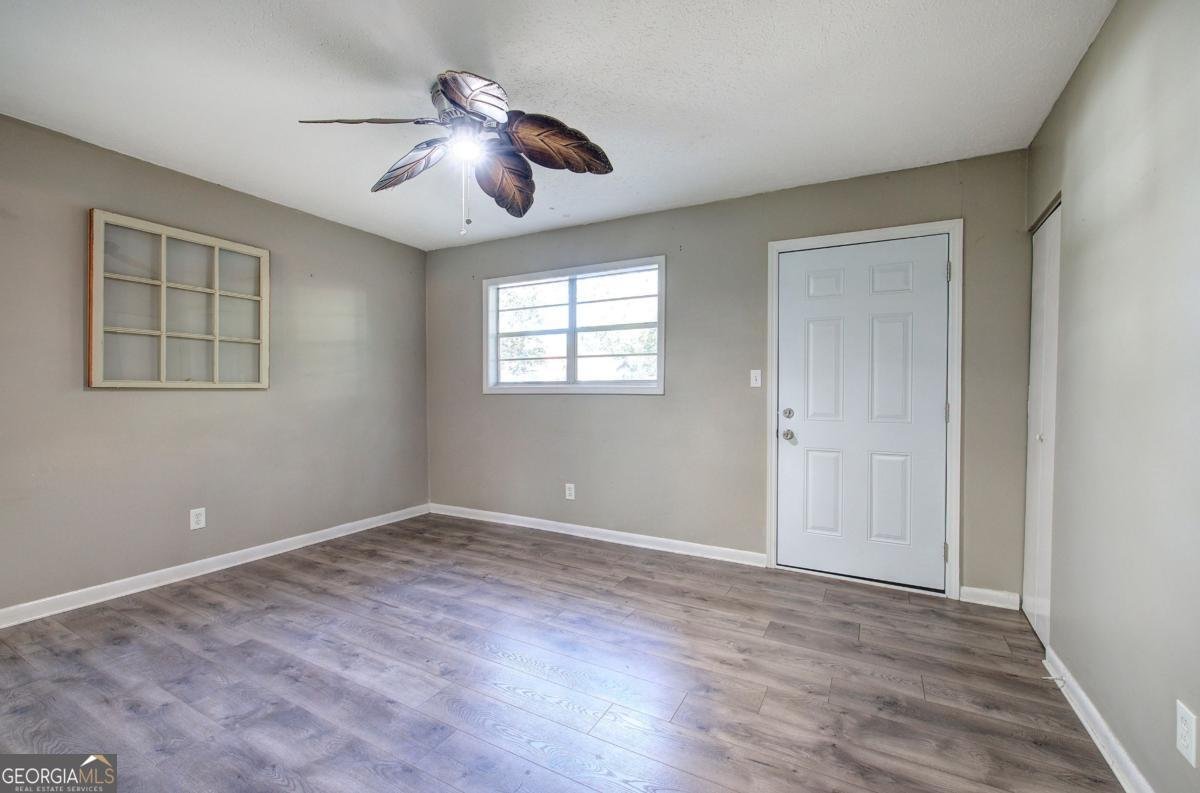 3460 Meadowview Drive Lithia Springs - 3