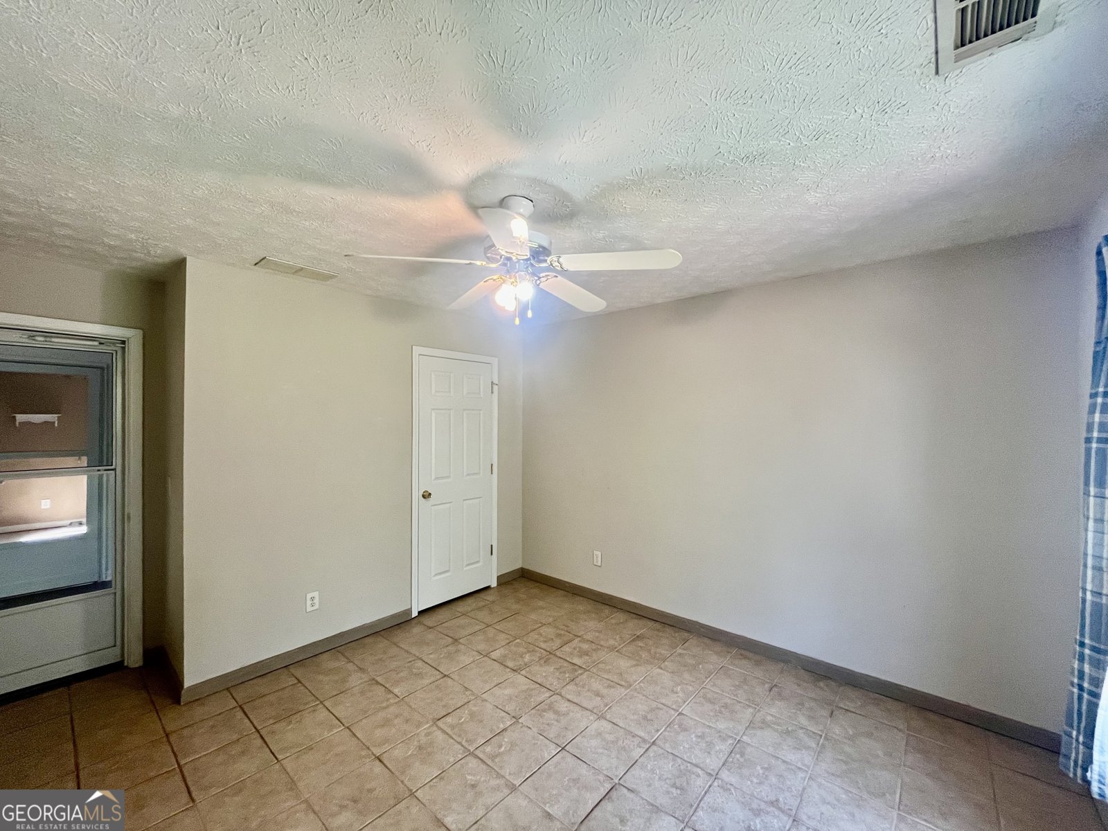 665 Island Shoals Road Covington - 36