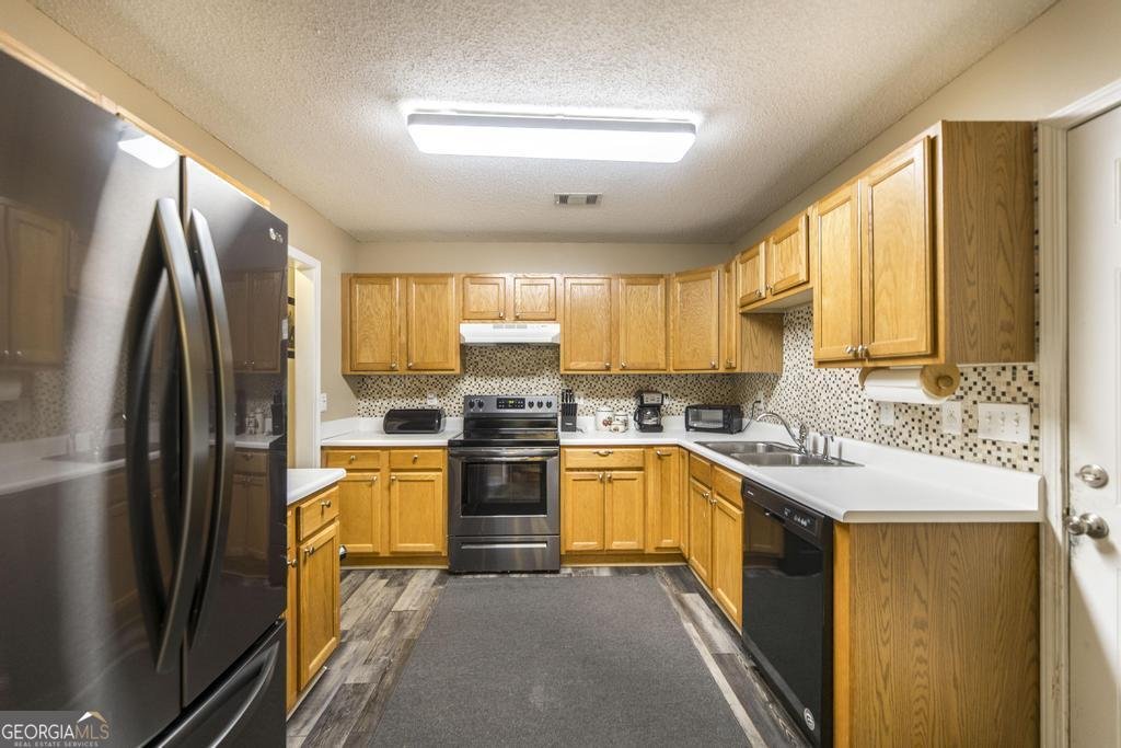 853 Parkview Drive Macon - 11
