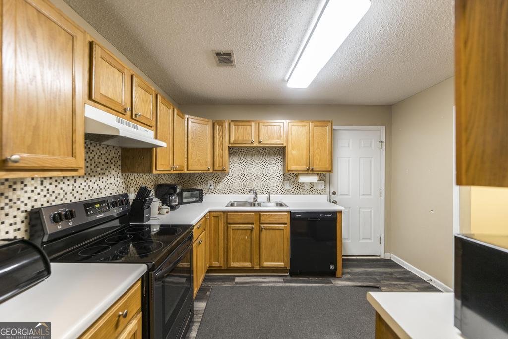 853 Parkview Drive Macon - 14