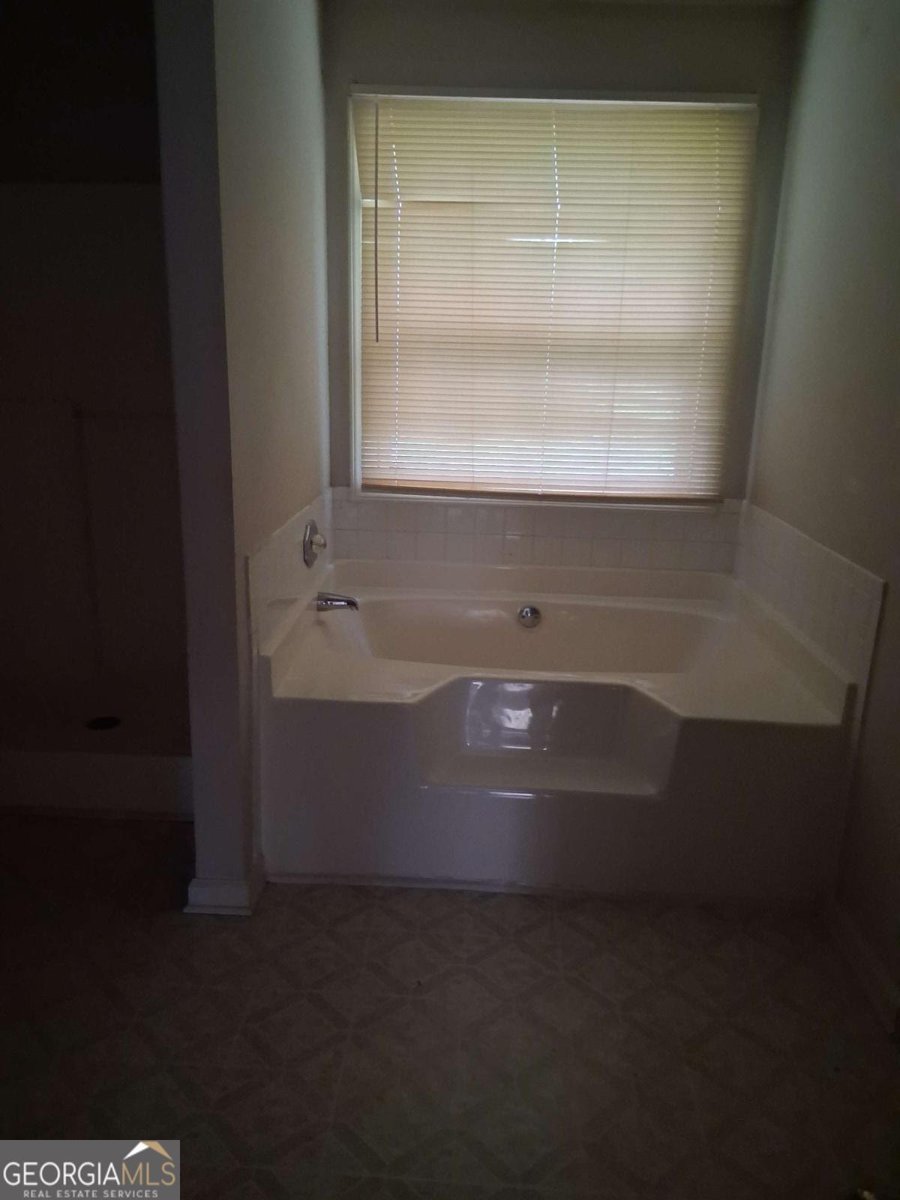 2587 Rainover Trail Decatur - 12