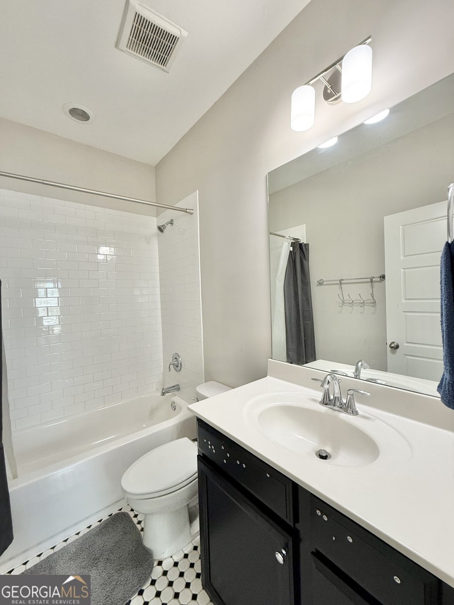 1817 Hislop Lane Atlanta - 1