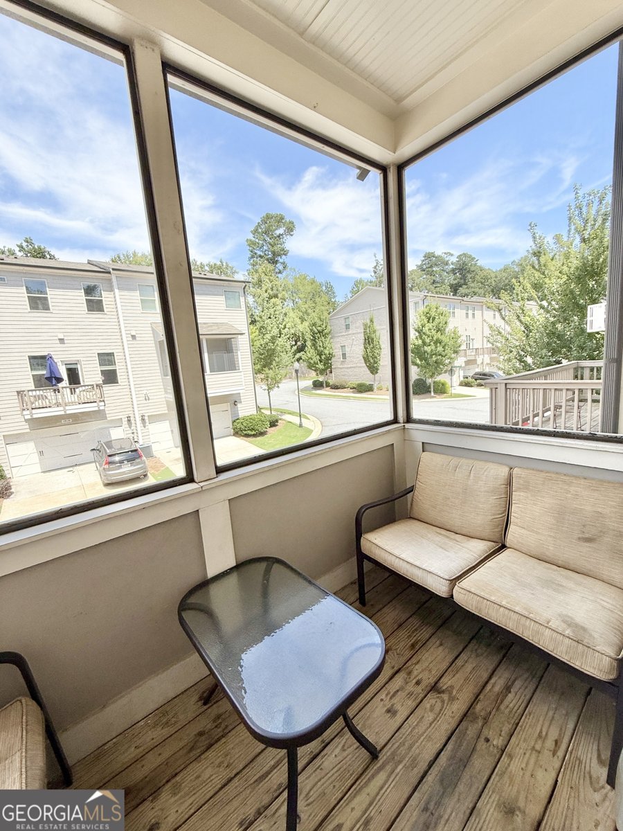 1817 Hislop Lane Atlanta - 27