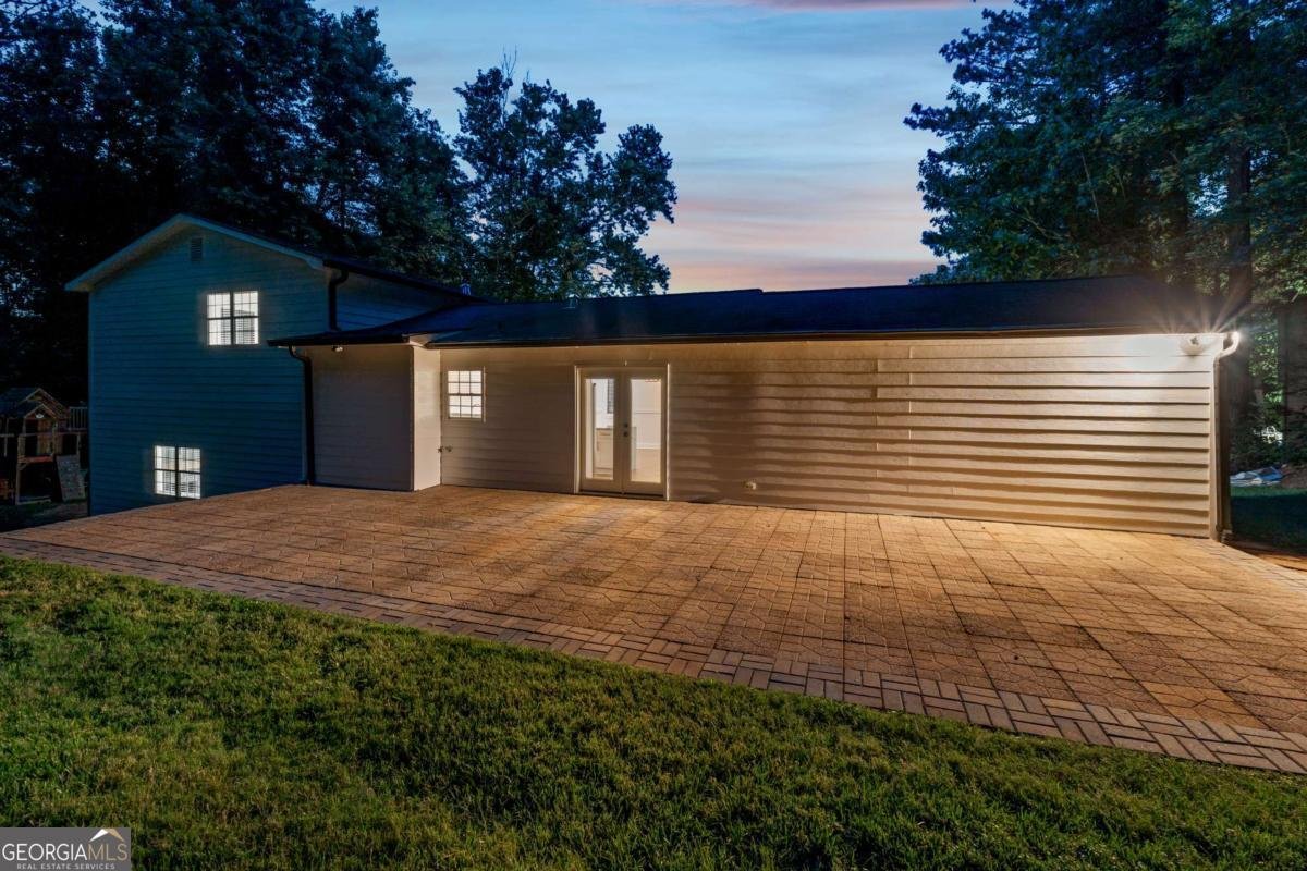 2103 Forest Court Snellville - 2