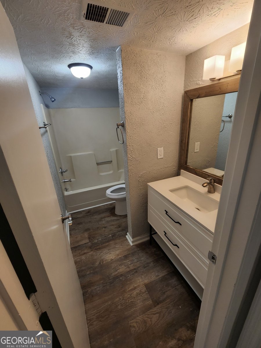 4096 Stillwater Drive Duluth - 10