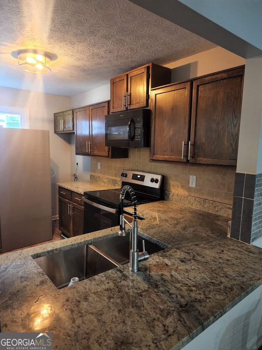 4096 Stillwater Drive Duluth - 18