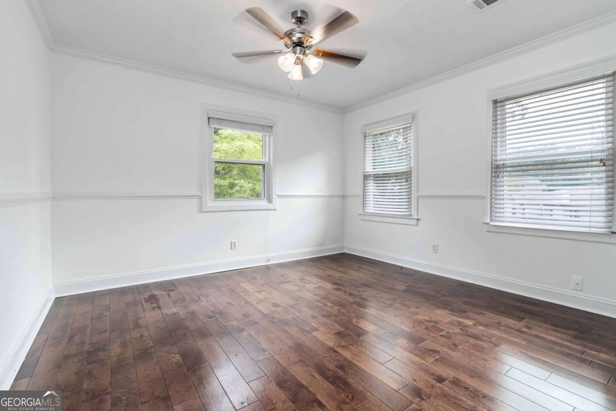 1647 Grandeus Lane Stone Mountain - 2
