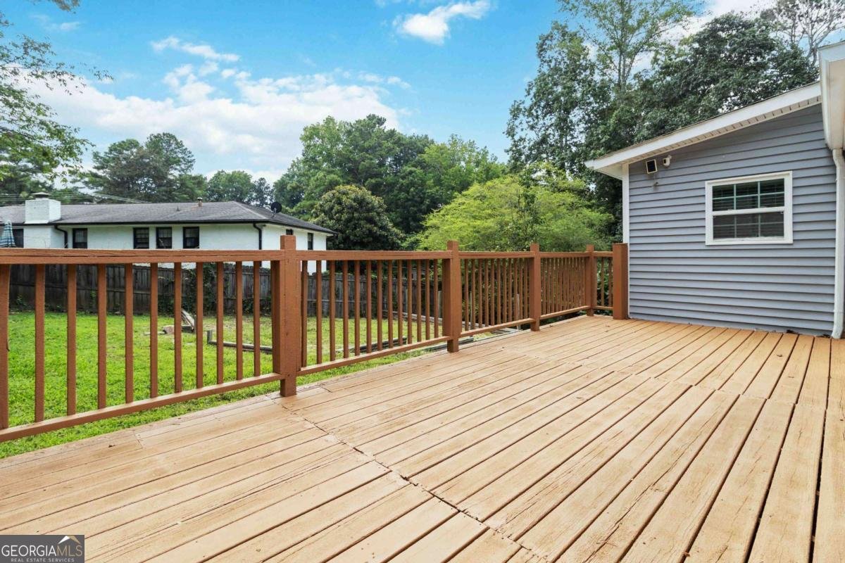 1647 Grandeus Lane Stone Mountain - 6