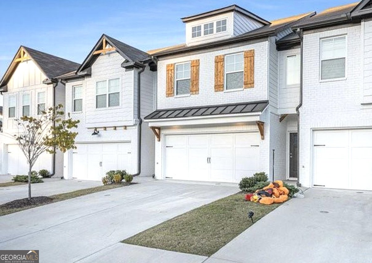 16 Garrison Drive Winder - 1