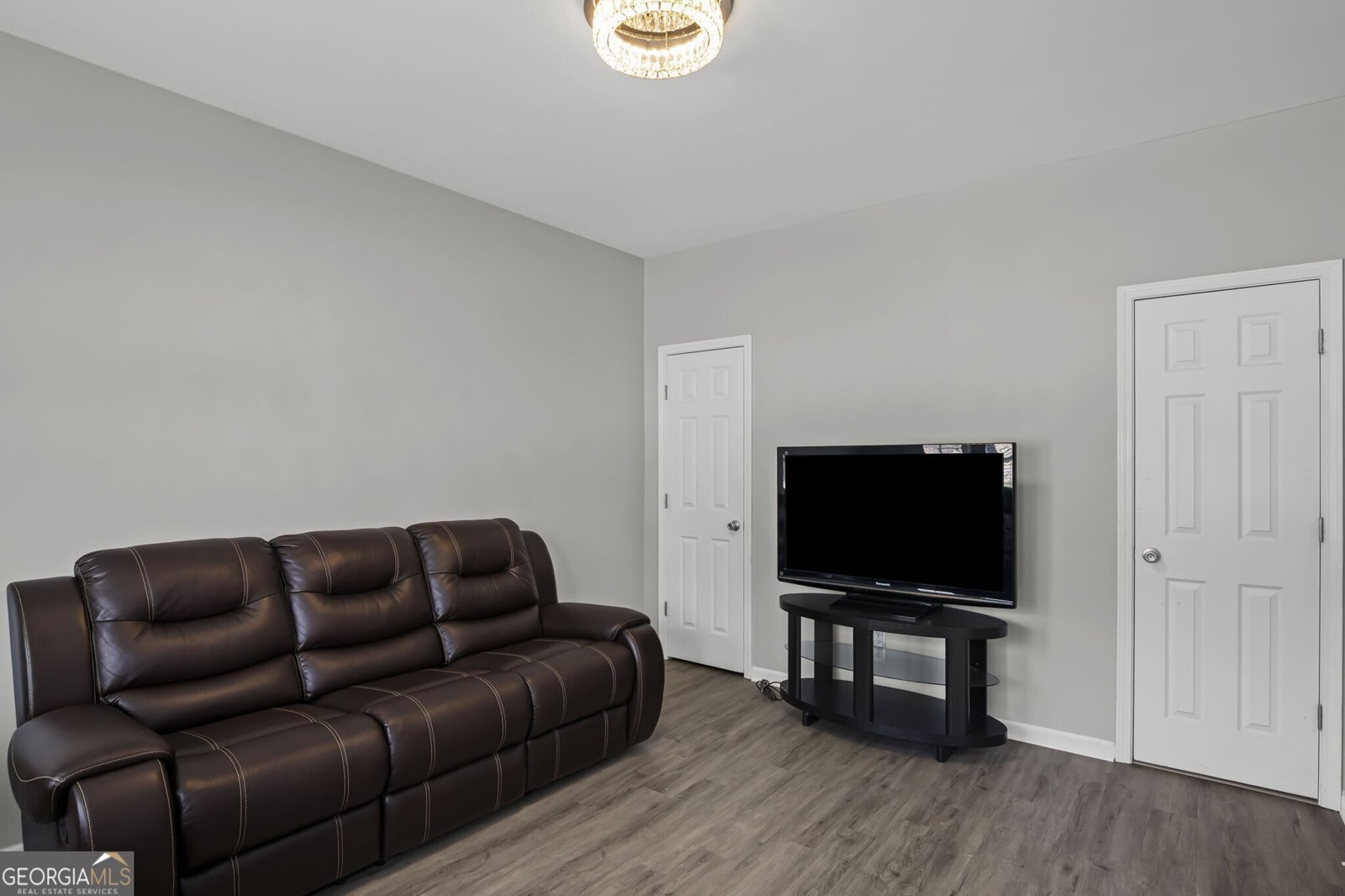 65 Wellsley Way Dallas - 1
