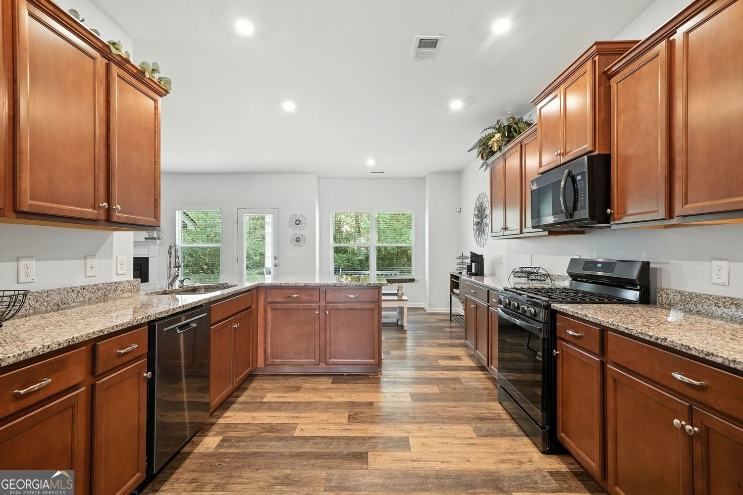 111 Elle Court Cartersville - 17