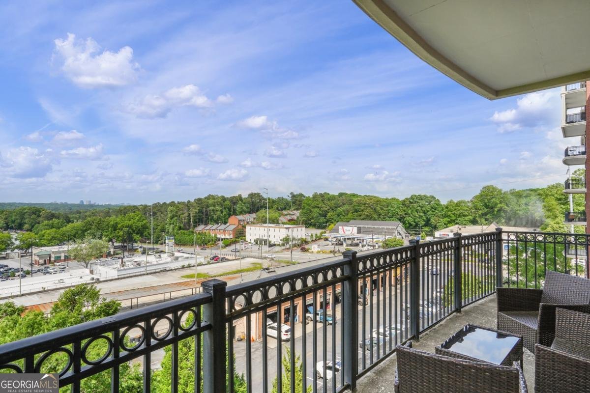 3820 Roswell Road Atlanta - 21