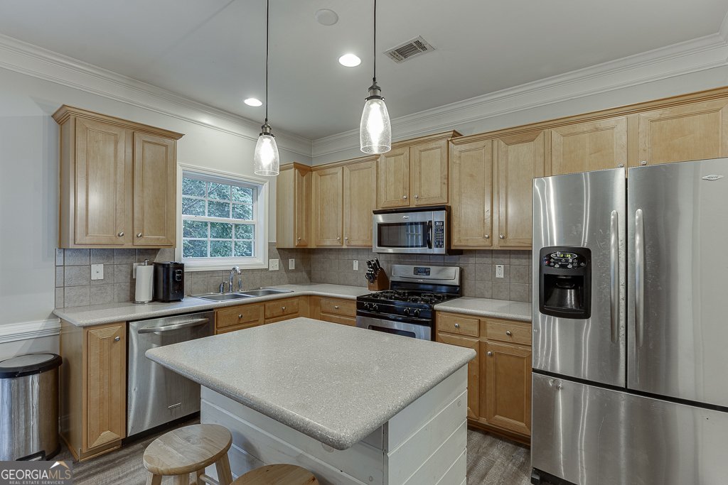 821 Sapphire Lane Sugar Hill - 9