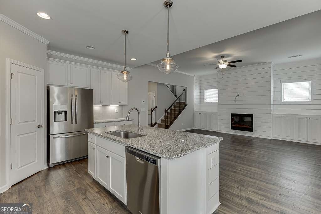 5404 Falling Branch Court Flowery Branch - 4