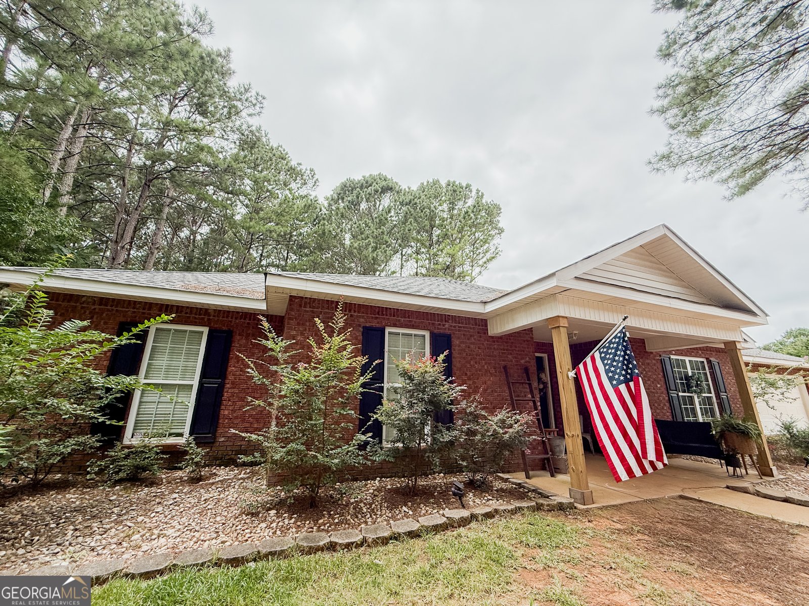 321 Mountain Creek Drive Hamilton - 1