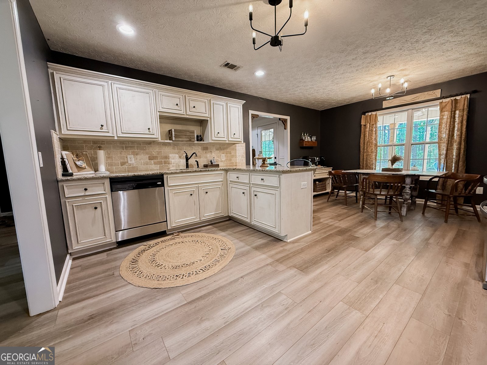 321 Mountain Creek Drive Hamilton - 6