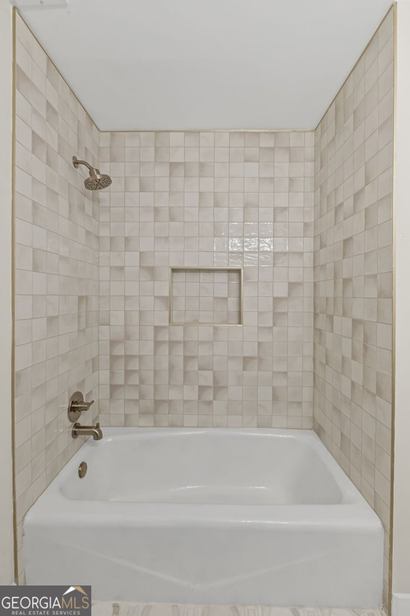 2892 Holly Springs Road Marietta - 23